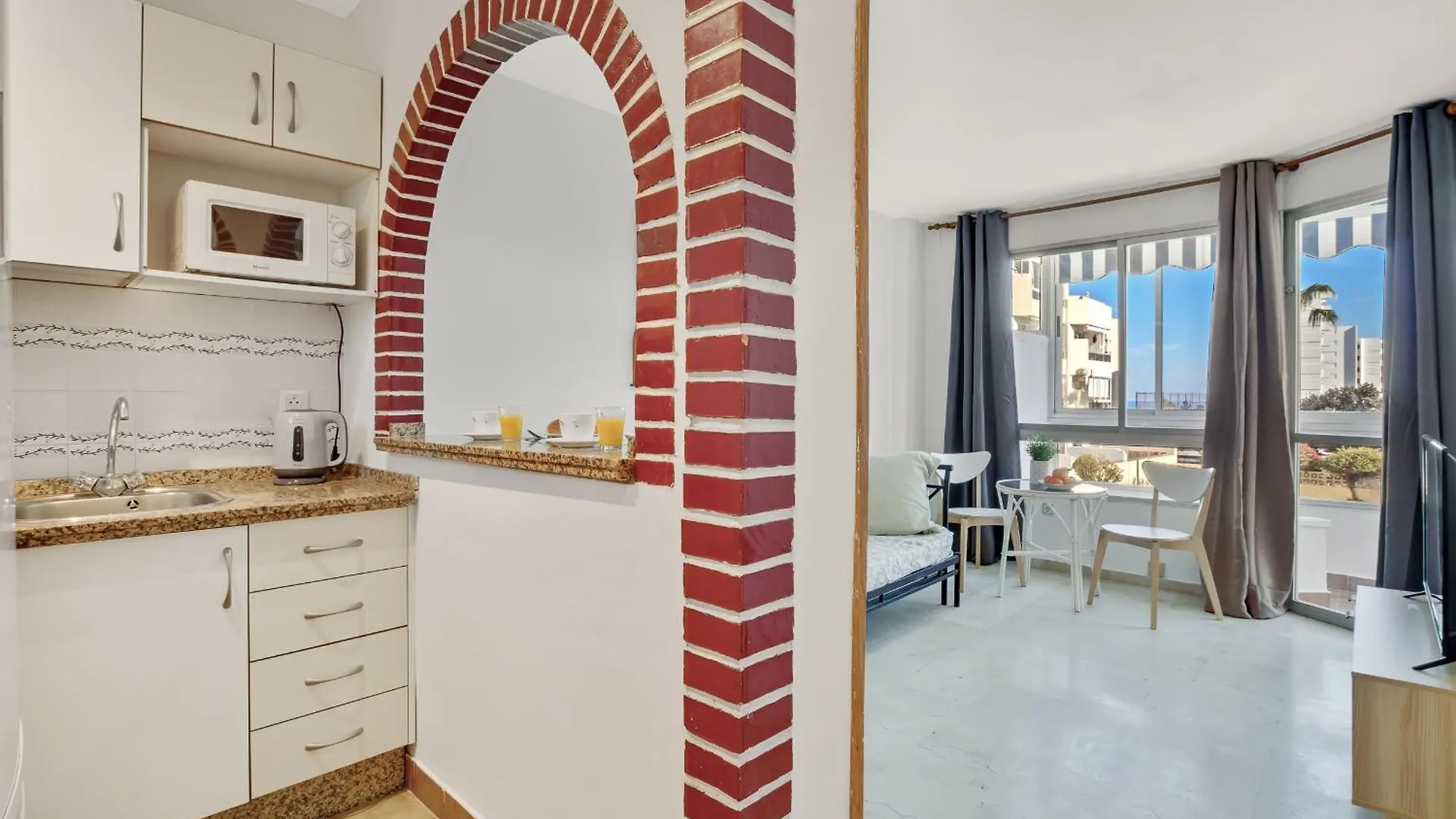 Vistamarina 202B By Ivi Real Estate Appartement Torremolinos